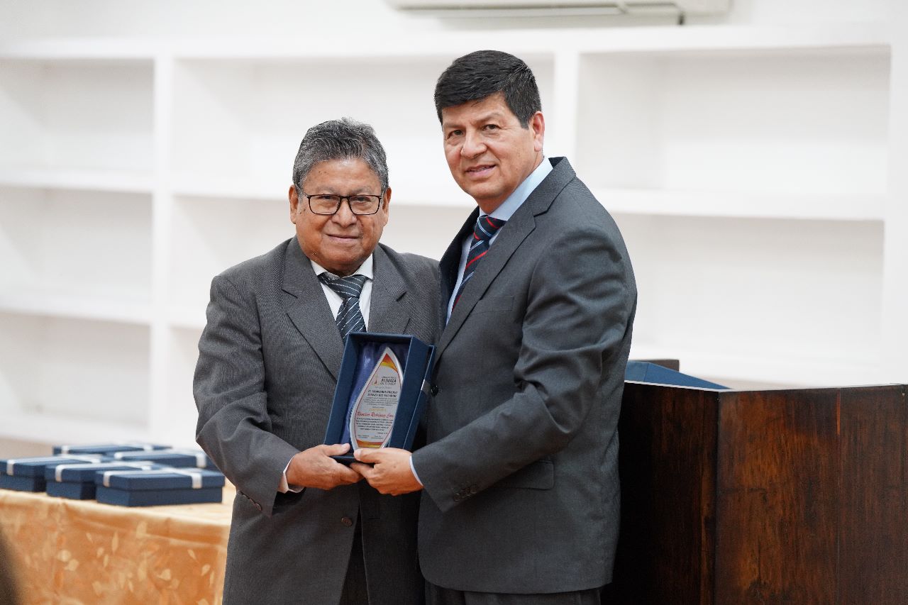 Sesión 95 años SBAE